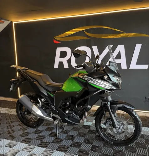 Versys 300