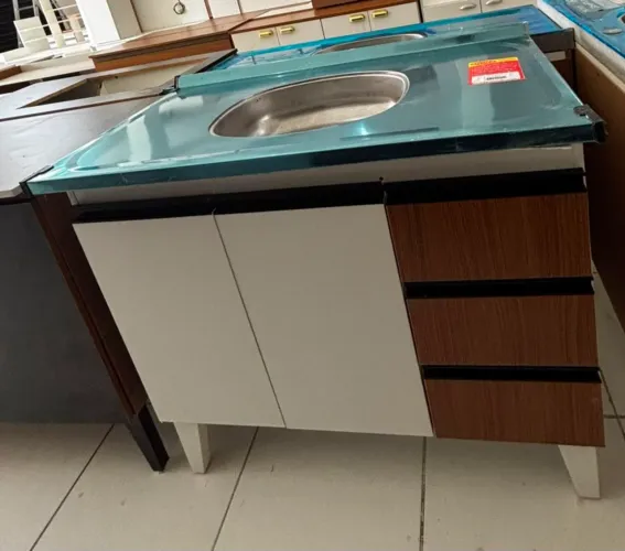 Pia inox e balcão de 1m em mdf