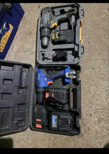 Vende-se 2 Parafusadeira uma wap e uma FortG