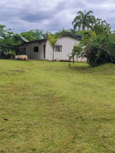 Chácara com 3 dormitórios à venda, 2000 m² por R$ 320.000,00 - Centro - Borrazópolis/PR