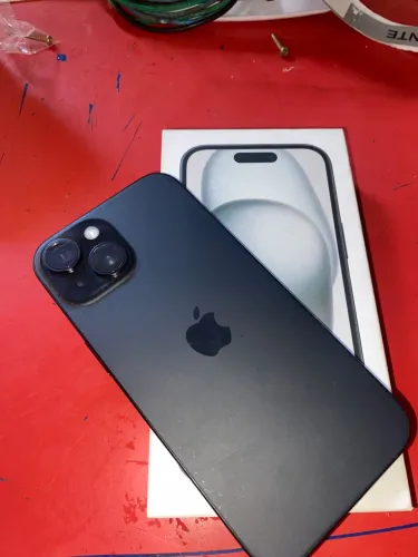 iPhone 15