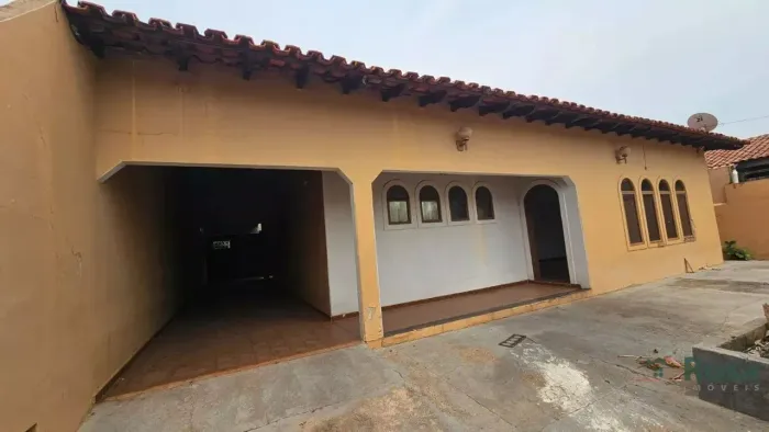 Sobrado para venda, Bairro Nossa Senhora Aparecida, Cuiabá