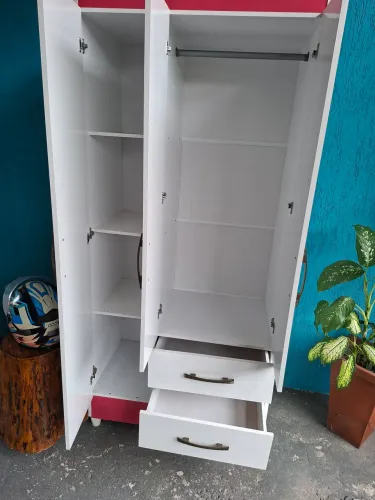 Guarda roupa