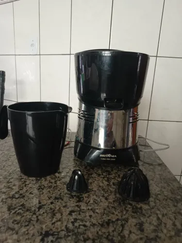 ESPREMEDOR DE LARANJA BRITANIA USADOTURBO PRO 260 W