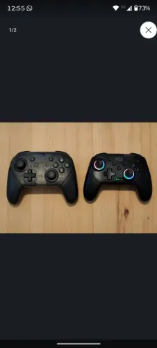 Dois Controles Nintendo Switch - o Pro Controller está com drift