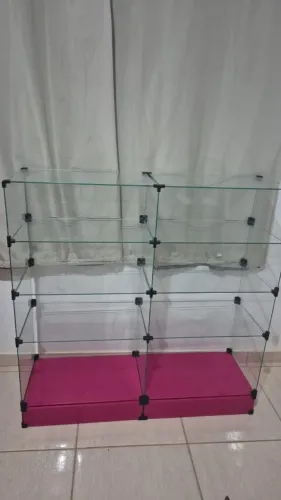 Móvel de vidro