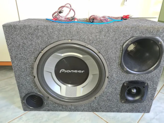 Caixa trio Pionner