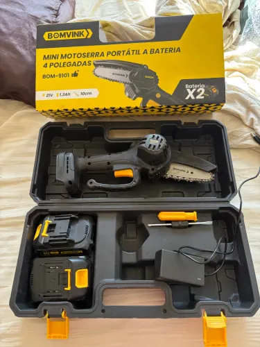 Mini serra elétrica sem fio com 2 carregadores portáteis 