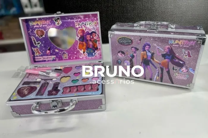 Maleta de Maquiagem infantil premiam Guerreiras k-pop dia das crianças 