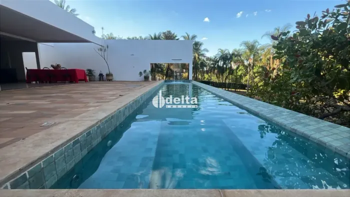 Casa em condomínio Morado do Sol disponível para venda no bairro Morada do Sol em Uberlând