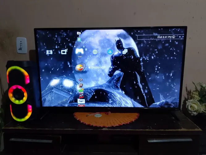 PS3 (Desbloqueado) + 50 Jogos (Mídia digital)