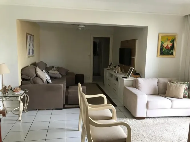 Apartamento com 3 dormitórios à venda, 125 m² por R$ 600.000,00 - Centro - Marília/SP