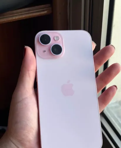 Vende se iPhone 15 128 gb