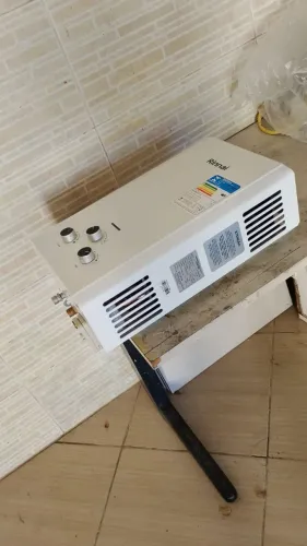 Aquecedor a gás branco Rinnai 9L