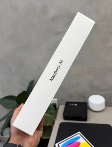 MACBOOK AIR 15-INCH. M5
