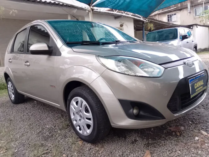 Ford Fiesta 1.6 8V Flex/class 1.6 8V Flex 5P 2013