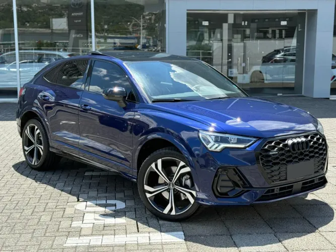 Audi Q3 Performance 2.0 TFSI Tiptr. Quattro 2024