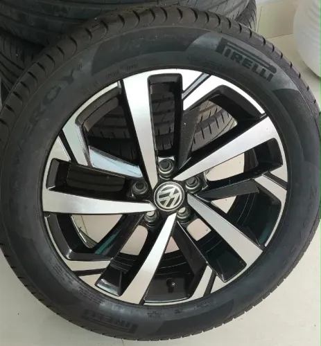 Roda liga leve original vw virtus aro 16 com pneu novo pirelli 205/55/16