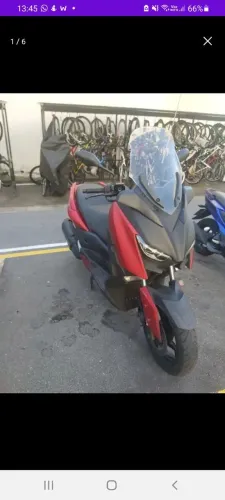 Xmax único dono super bem conservada