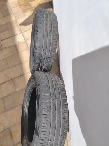 Pneu Continental 165/70 R14 x2 (ótimo estado)