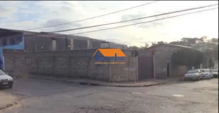 Terreno em Belo Horizonte, no bairro São Francisco, à venda.