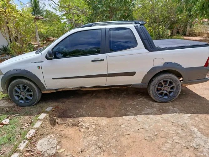 Fiat Strada Working 1.4 MPI Fire Flex 8V CD 2013