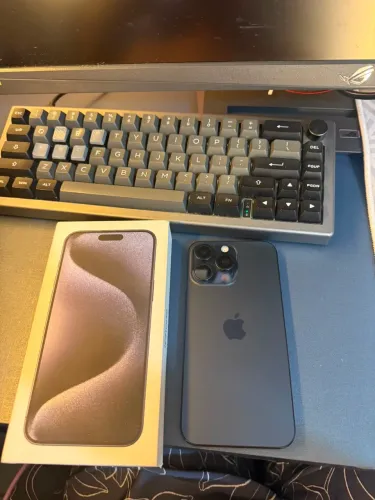 iPhone 15 pro Max 512gb