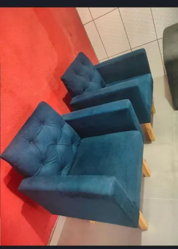 Duas poltronas