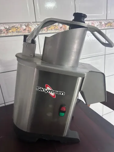Processador de Alimentos Industrial Skymsen PA-7 PRO + 7 Discos (Bivolt)