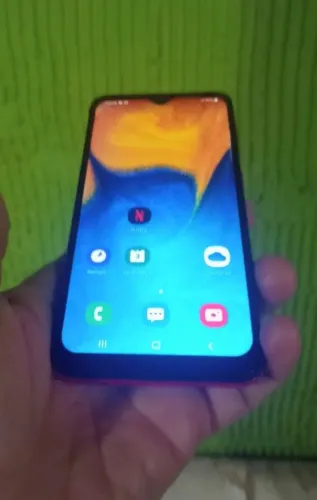 Celular Samsung Modelo A20 32g Perfeito