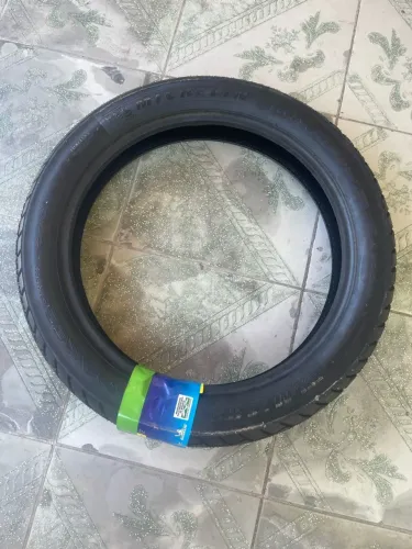 Peneu Michelin bros traseiro