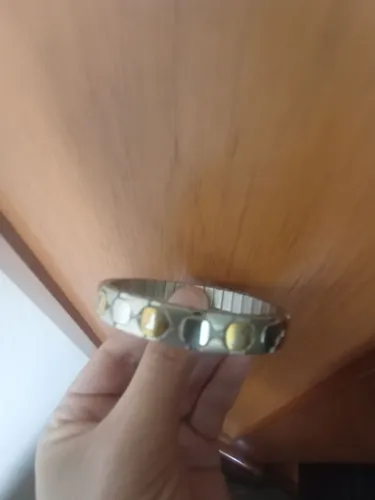 Pulseira com plaquê ouro