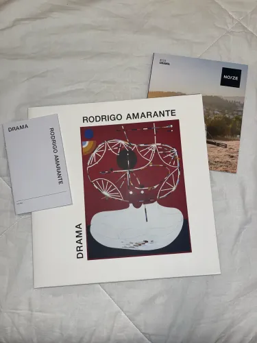 Disco de Vinil Rodrigo Amarante - Drama | Noize Record Club #115