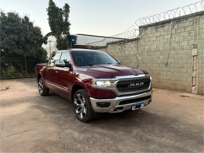 Ram 1500 Limited 5.7 CD 4X4 Aut. 2023