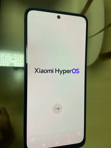 Vendo celular Xiaomi HyperOS 11
