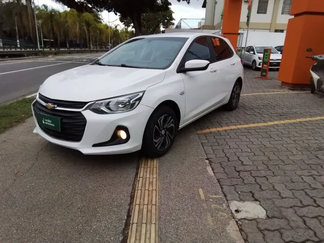 Chevrolet Onix Hatch LT 1.0 12V Flex Mec. 4P 2024