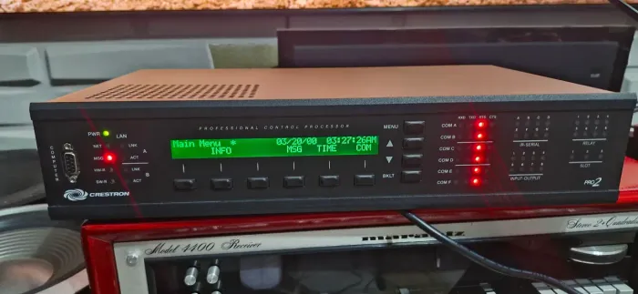 Central de automação de áudio e vídeo creston av2 & Peo2