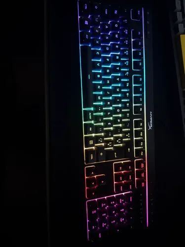 Teclado Gamer HyperX Alloy Core RGB, Preto