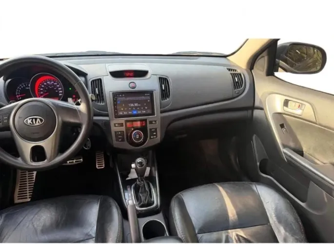 Kia Motors Cerato 1.6 16V Aut. 2012