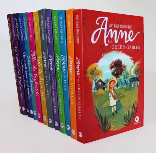 Vende-se Box  de Livros: ANNE WITH AN ?E?
