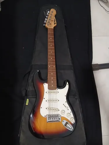 Guitarra + caixa +pedal