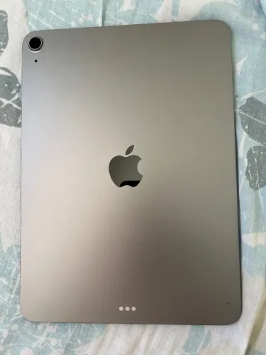 iPad Air 2025 11? M3 128GB Space Gray - Excelente estado