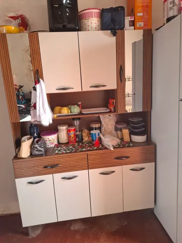 Vendo Armário