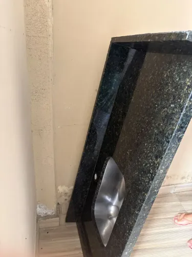 PIA DE MÁRMORE 1,20 COM PIA INOX, R$:600,00. *. Suze!