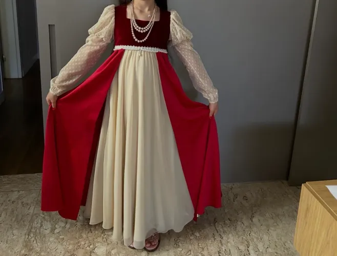 Maravilhoso vestido de Julieta, mandado fazer inspirado na última foto, veste 10 anos
