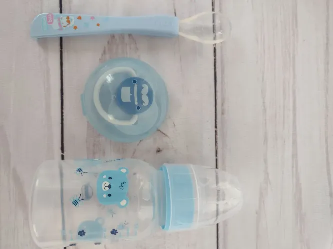 Mamadeira, Chupeta com estojo e colher de Silicone