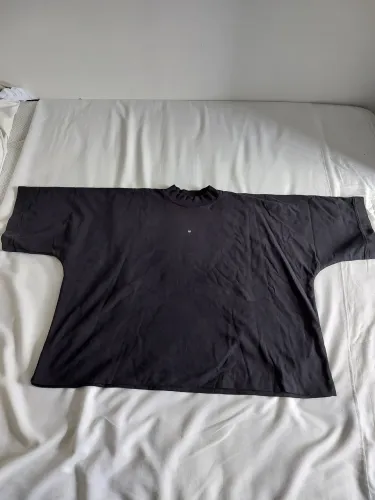 Camiseta Yeezy Gap Balenciaga