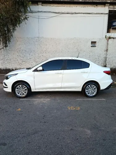 Fiat Cronos Drive 1.0 6V 2025