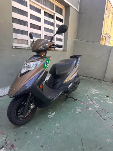 LINDY 125 Conservada | Econômica e Pronta Pra Rodar