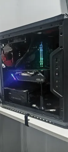PC gamer + monitor de 29"